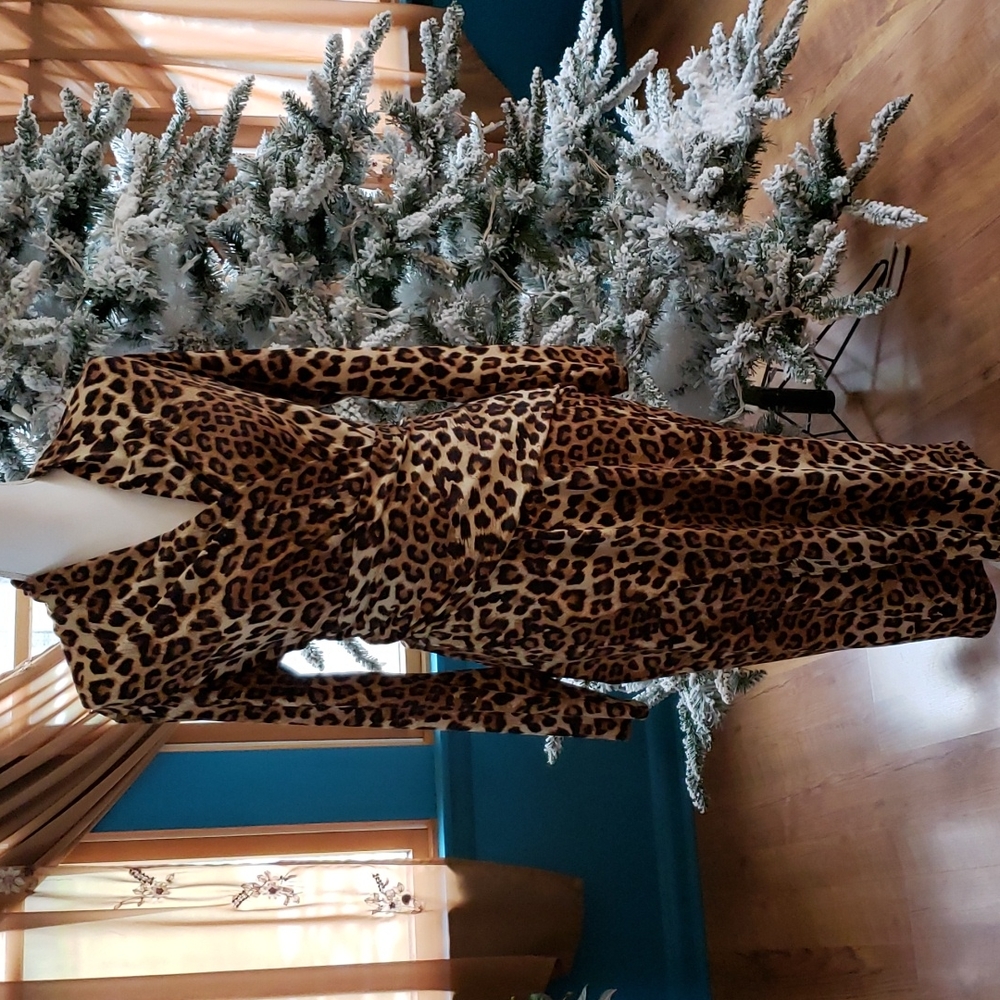 Joseph Ribkoff leopard print dress